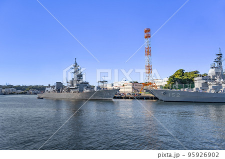 神奈川県横須賀市 YOKOSUKA軍港めぐりの風景 神奈川県横須賀市 YOKOSUKA軍港めぐりの風景 95926902