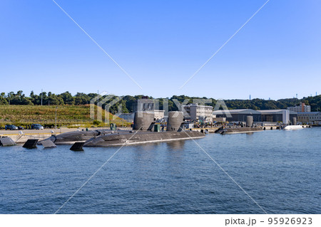 神奈川県横須賀市 YOKOSUKA軍港めぐりの風景 神奈川県横須賀市 YOKOSUKA軍港めぐりの風景 95926923