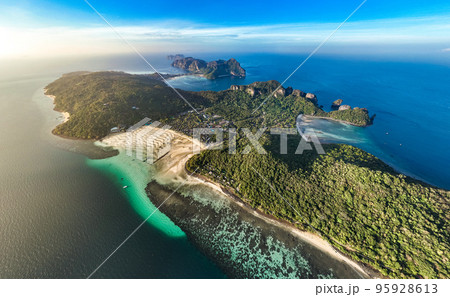 Aerial view of Laem Tong Beach or Laemtong bay in koh Phi Phi, Krabi, Thailand Aerial view of Laem Tong Beach or Laemtong bay in koh Phi Phi, Krabi, Thailand 95928613