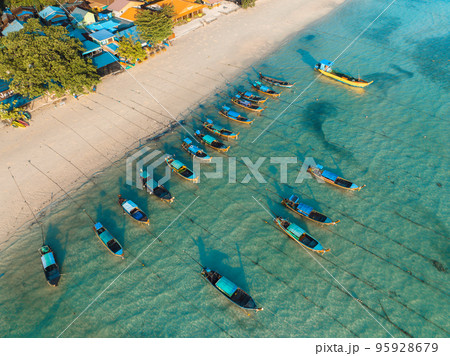 Aerial view of Laem Tong Beach or Laemtong bay in koh Phi Phi, Krabi, Thailand 95928679