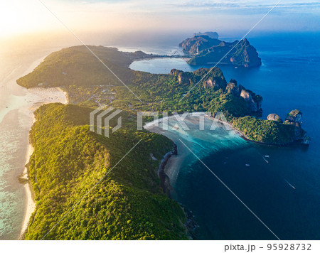 Aerial view of Loh Lana Bay at sunset in koh Phi Phi islands, Krabi, Thailand Aerial view of Loh Lana Bay at sunset in koh Phi Phi islands, Krabi, Thailand 95928732