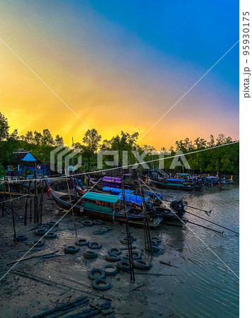Aerial view of Samet Nangshe Viewpoint at sunset during rainy season, Phang Nga, Thailand 95930175