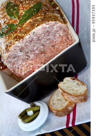 Traditional snack in a French bistro Traditional snack in a French bistro 95937395