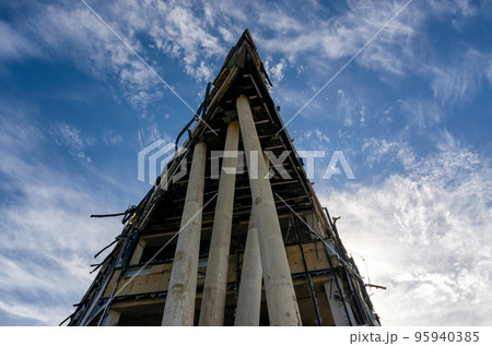 destroyed and burned houses in the city during the war in Ukraine destroyed and burned houses in the city during the war in Ukraine 95940385