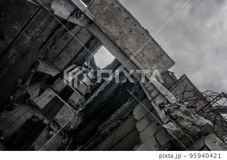 destroyed and burned houses in the city during the war in Ukraine destroyed and burned houses in the city during the war in Ukraine 95940421