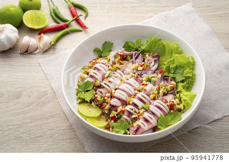 Steam Squid with Spicy Chili and Lime Sauce (Pla Muk Nung Manow) 95941778