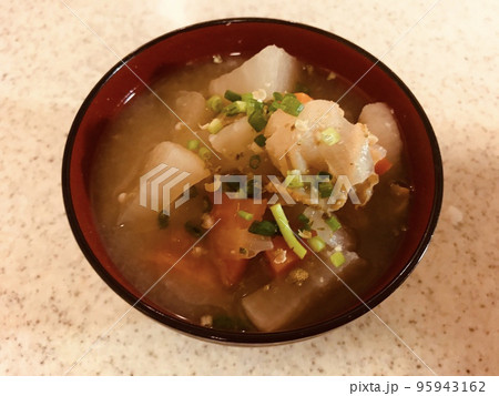 味噌汁 95943162