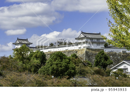 姫路城　カの櫓とワの櫓　兵庫県姫路市 95943933