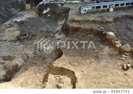 松江城下町遺跡 白潟地区の発掘 遺構 松江城下町遺跡 白潟地区の発掘 遺構 95947741