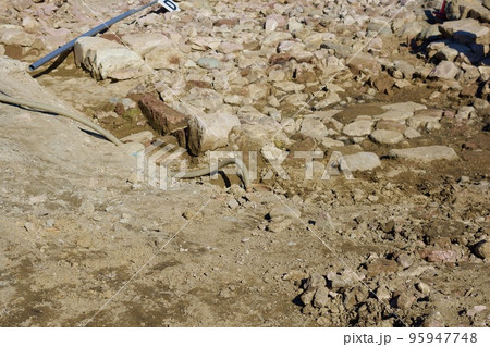 松江城下町遺跡　白潟地区の発掘　遺構 95947748