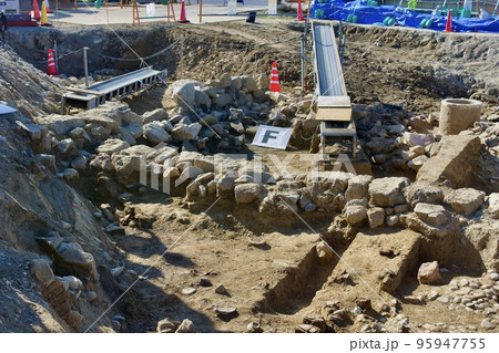 松江城下町遺跡　白潟地区の発掘　遺構 95947755