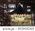 メリーゴーランド 95949260