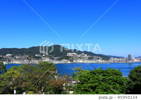 グラバー園　旧グラバー住宅前から見た長崎港眺望 95950134