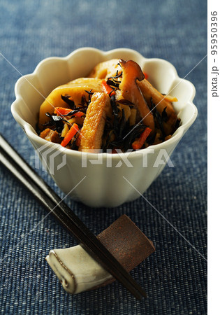 ひじきの煮物 ひじきの煮物 95950396