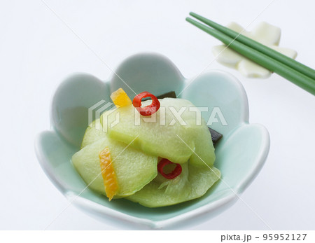 ハヤトウリの漬物 95952127