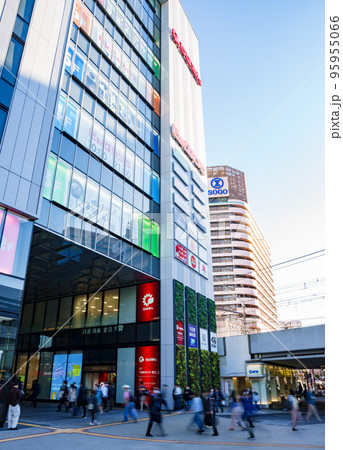 千葉駅前 再開発 の マインズ千葉 の テナント に ビックカメラ が入り2022年11月1日 開業 千葉駅前 再開発 の マインズ千葉 の テナント に ビックカメラ が入り2022年11月1日 開業 95955066