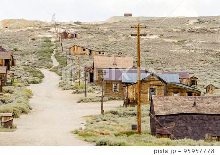 Main Street in the Ghost Town of Bodie, California, USA Main Street in the Ghost Town of Bodie, California, USA 95957778