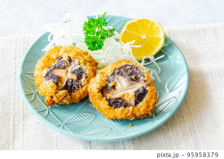 椎茸エビ詰めフライ 椎茸エビ詰めフライ 95958379