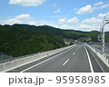 2車線の高速道路 95958985