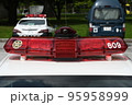 パトカーの赤色灯 95958999