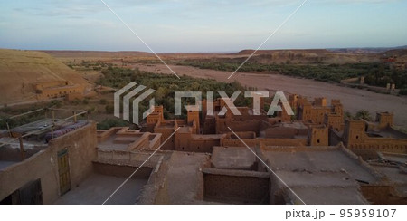アフリカ】モロッコの世界遺産アイットベンハドゥ 2019年9月に撮影 アフリカ】モロッコの世界遺産アイットベンハドゥ 2019年9月に撮影 95959107