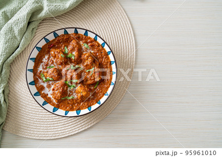 chicken tikka masala spicy curry meat food 95961010