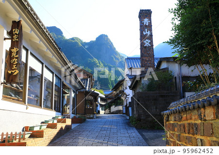 秘窯の里　伊万里大川内山 95962452