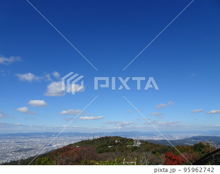 大阪と奈良の県境から見た景色 95962742