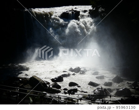 関之尾滝 95963130