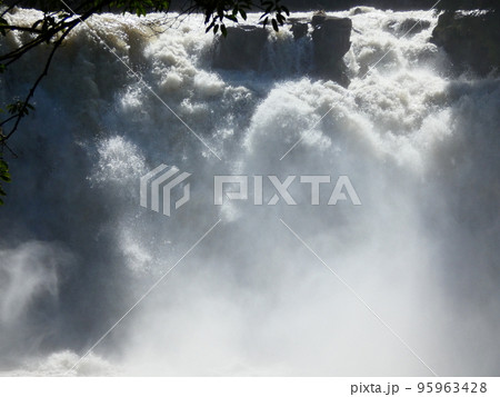 関之尾滝 95963428