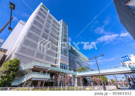 日本の東京都市景観 二子玉川駅前などを望む 日本の東京都市景観 二子玉川駅前などを望む 95965932