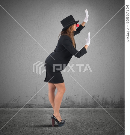 Mime businesswoman Mime businesswoman 95967554