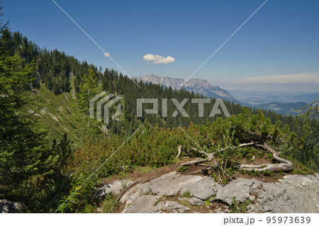 Beautiful view from the Kehlstein in Berchtesgaden 95973639