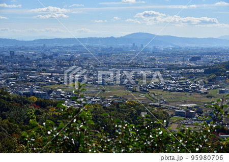 【山頂からの眺望】秋の芥川山城跡三好山 【山頂からの眺望】秋の芥川山城跡三好山 95980706