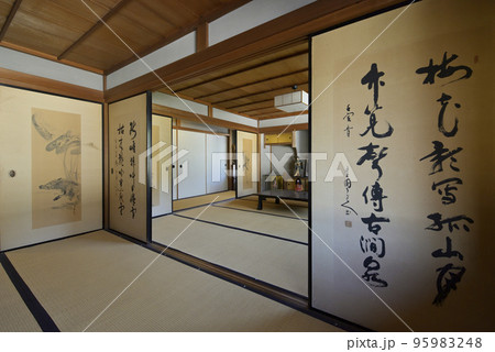 国登録有形文化財　旧来住家住宅　内部（兵庫県西脇市西脇） 95983248