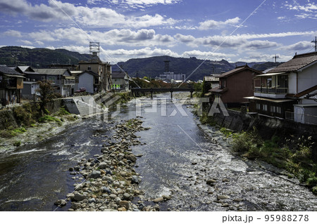 東城の町並み 東城川 広島県庄原市 東城の町並み 東城川 広島県庄原市 95988278