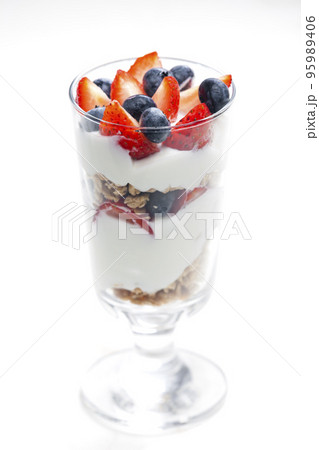 muesli with white yogurt and fruit muesli with white yogurt and fruit 95989406