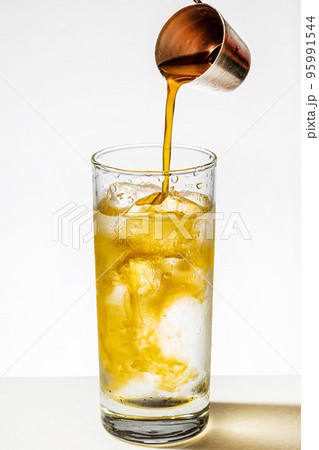 クラフトコーラ　Homemade carbonated drink (craft cola) 95991544