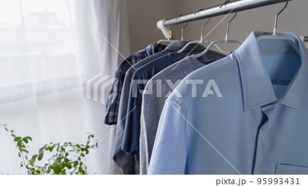 洗濯物の部屋干し 95993431