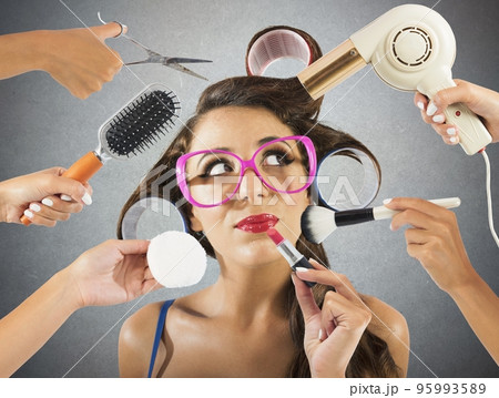Vintage style and makeup 95993589