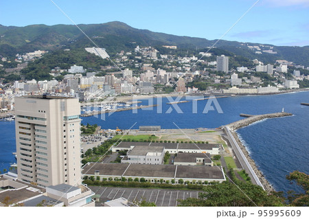 熱海　街並み　風景 95995609