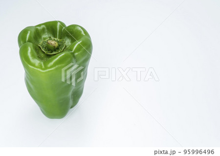 ピーマン　野菜　イメージ素材 95996496