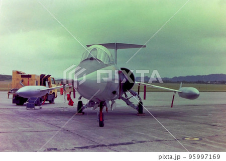 戦闘機ロッキードF-104Jスターファイター 95997169