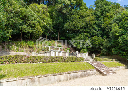 奈良市 光明皇后陵 佐保山東陵 奈良市 光明皇后陵 佐保山東陵 95998056
