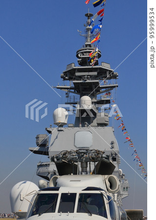 自衛艦の艦橋、マスト、護衛艦のブリッジ 自衛艦の艦橋、マスト、護衛艦のブリッジ 95999534
