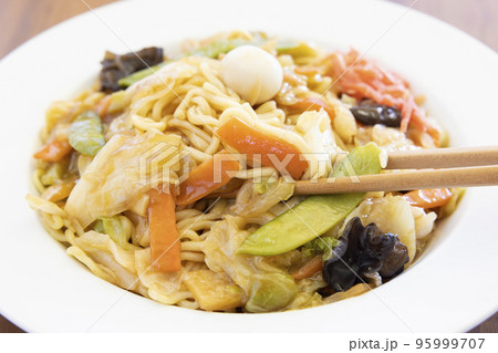 美味しい五目あんかけ焼そば 95999707