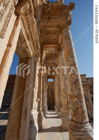Celsus library in ancient city of Ephesus or Efes in Turkey. Antique ruins of roman city Celsus library in ancient city of Ephesus or Efes in Turkey. Antique ruins of roman city 96001641