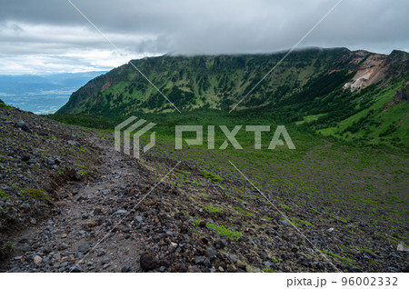浅間山から眺める四阿山 96002332