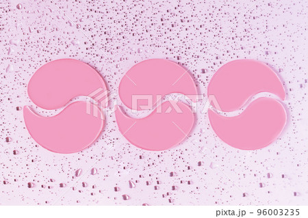Hydrogel collagen lifting eye patches with drops 96003235