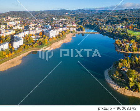 Mseno water reservoir in Jablonec nad Nisou from above Mseno water reservoir in Jablonec nad Nisou from above 96003345